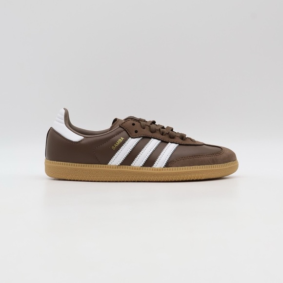 adidas Shoes - adidas Originals Samba OG Earth Strata Footwear White Gold (Women's) size 6